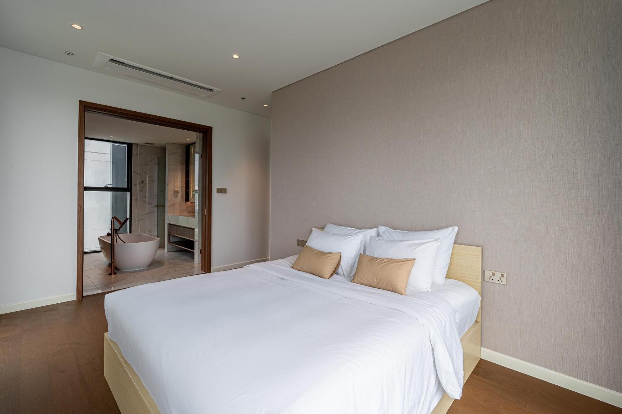 The Metropole Opera Residence By Kaystay Bandar Ho Chi Minh Luaran gambar